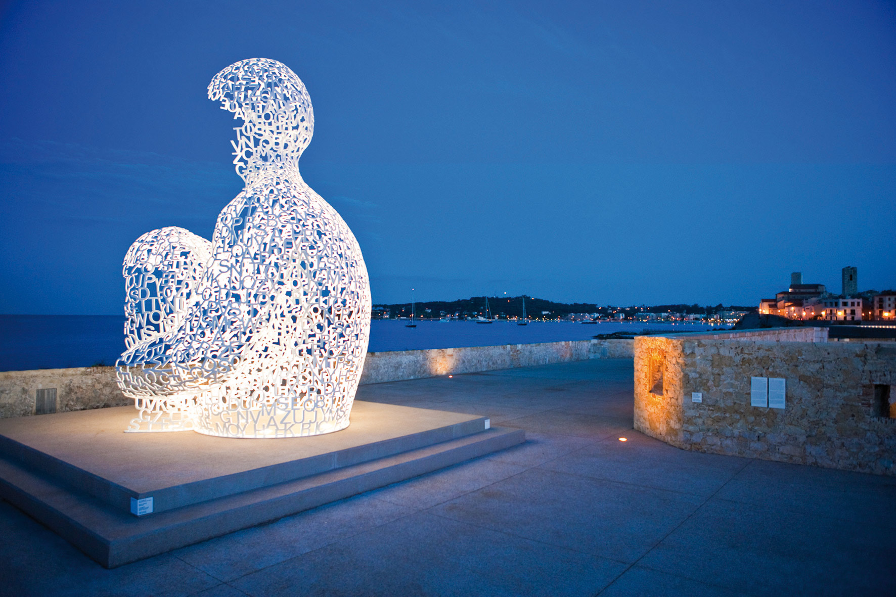 Art et la culture à Antibes grace aux artistes, peintres et ecrivains